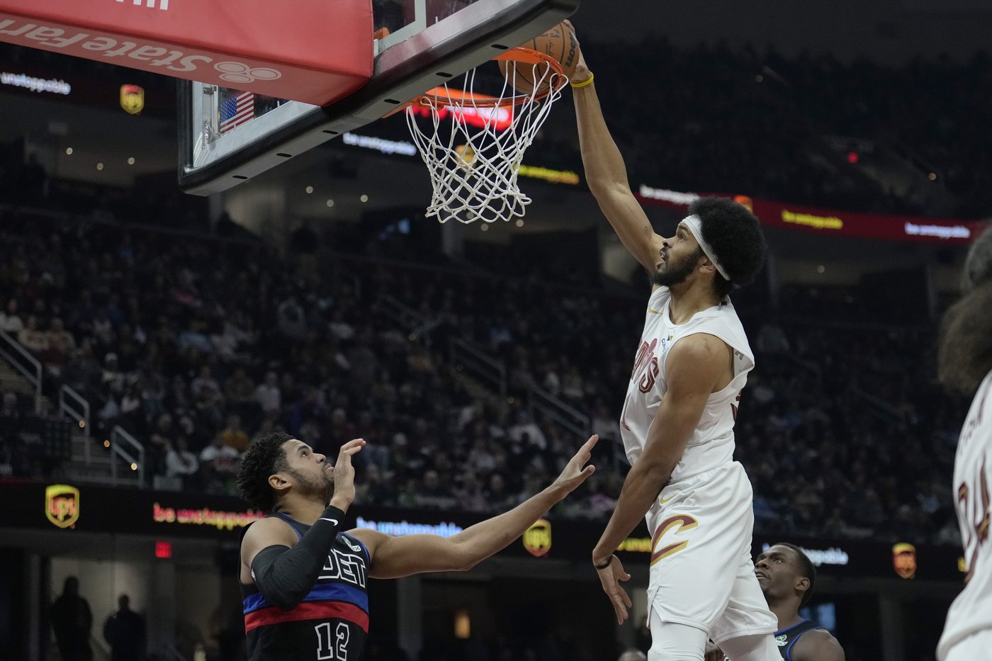 Darius Garland scores 22, Donovan Mitchell 21 as Cavs end mini slide with 110-91 win over Pistons | iNFOnews.ca Darius Garland scores 22, Donovan Mitchell 21 as Cavs end mini slide with 110-91 win over Pistons | iNFOnews.ca