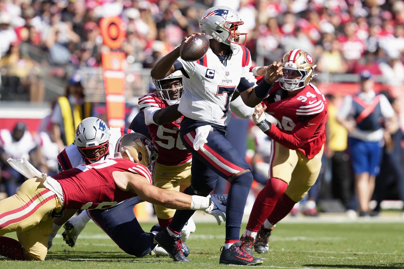 Another poor passing day for the Patriots leads to more questions about when Drake Maye will start | iNFOnews.ca