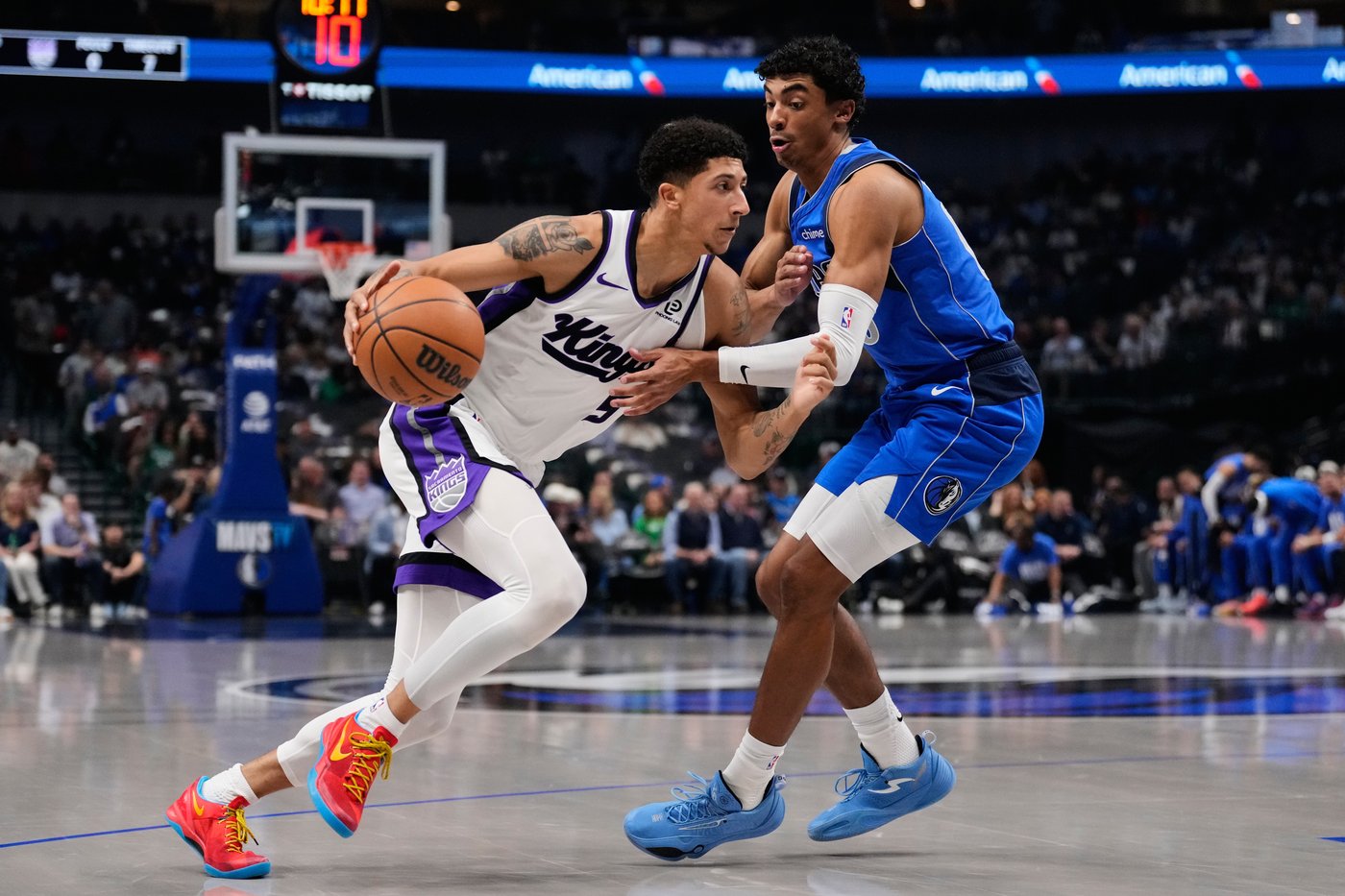 Achiuwa has career-high 29 points to lead the Kings past the Mavericks, 130-121 | iNFOnews.ca Achiuwa has career-high 29 points to lead the Kings past the Mavericks, 130-121 | iNFOnews.ca