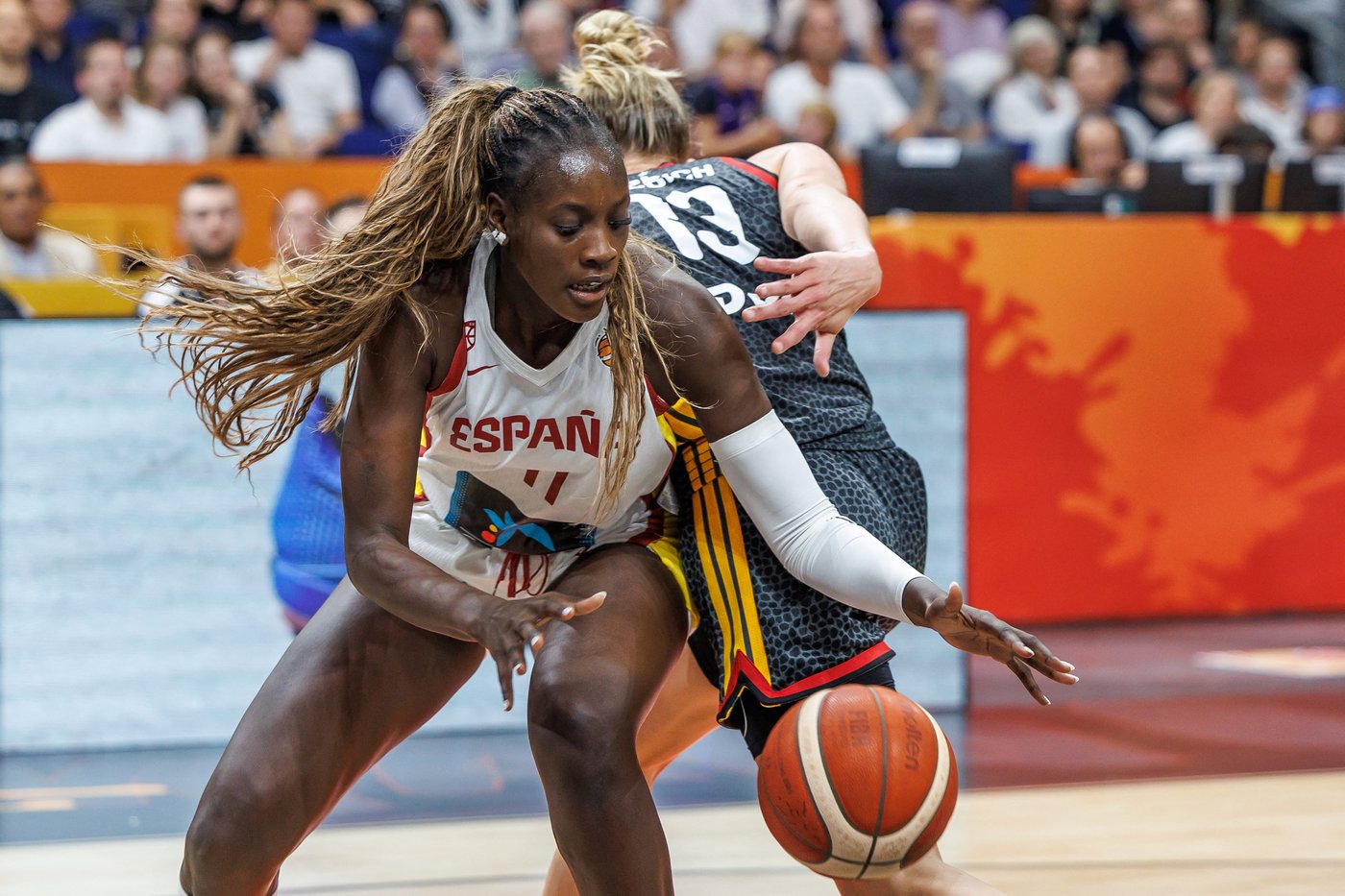 Record-setting Japan, US start Women’s Basketball World Cup with wins, Spain downs hosts | iNFOnews.ca