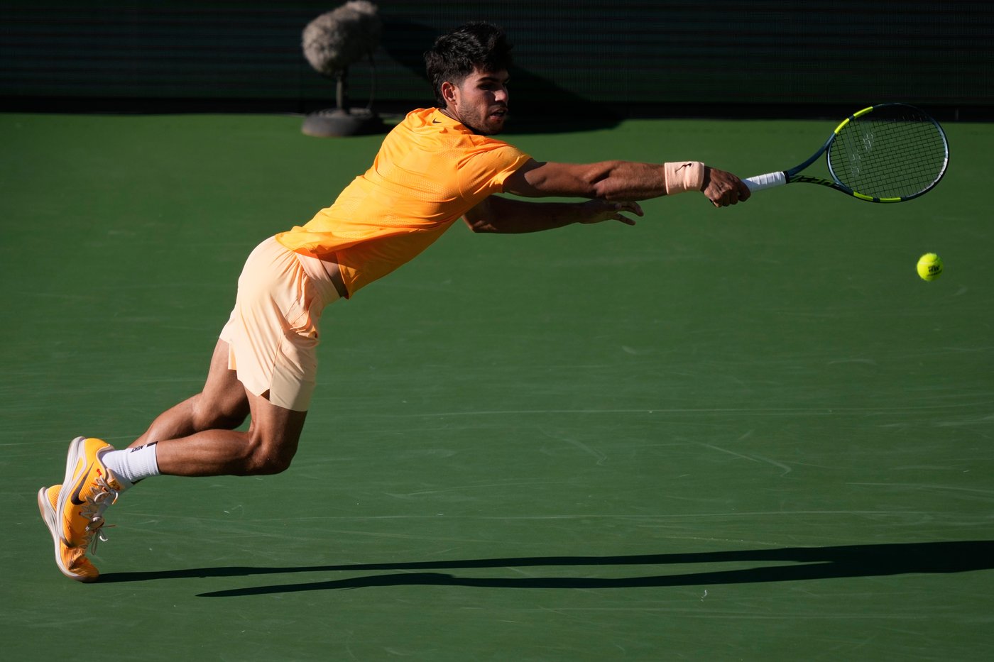 Jannik Sinner reclaims the No. 1 ranking from Carlos Alcaraz and sets sights on the French Open | iNFOnews.ca Jannik Sinner reclaims the No. 1 ranking from Carlos Alcaraz and sets sights on the French Open | iNFOnews.ca