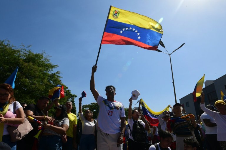 US and Venezuela agree to reestablish diplomatic relations in historical shift | iNFOnews.ca