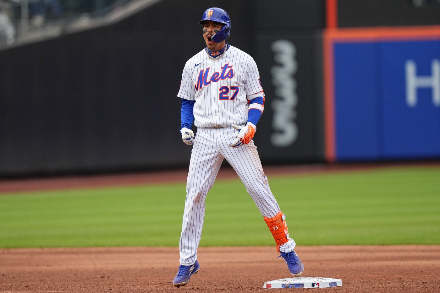 Weaver says losing is weighing on Mets, who find season suffocating after 17th loss in 20 games | iNFOnews.ca Weaver says losing is weighing on Mets, who find season suffocating after 17th loss in 20 games | iNFOnews.ca