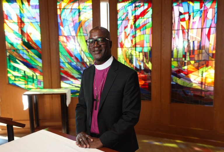Largest US Lutheran denomination to install Yehiel Curry as its first Black presiding bishop | iNFOnews.ca