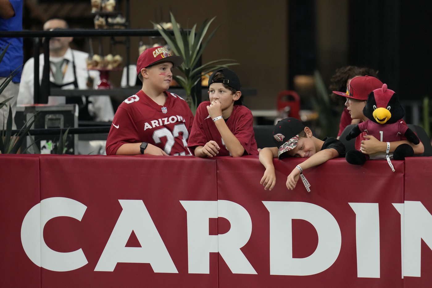 Cardinals rebuild goes backward in a humbling 42-14 loss to the Commanders | iNFOnews.ca