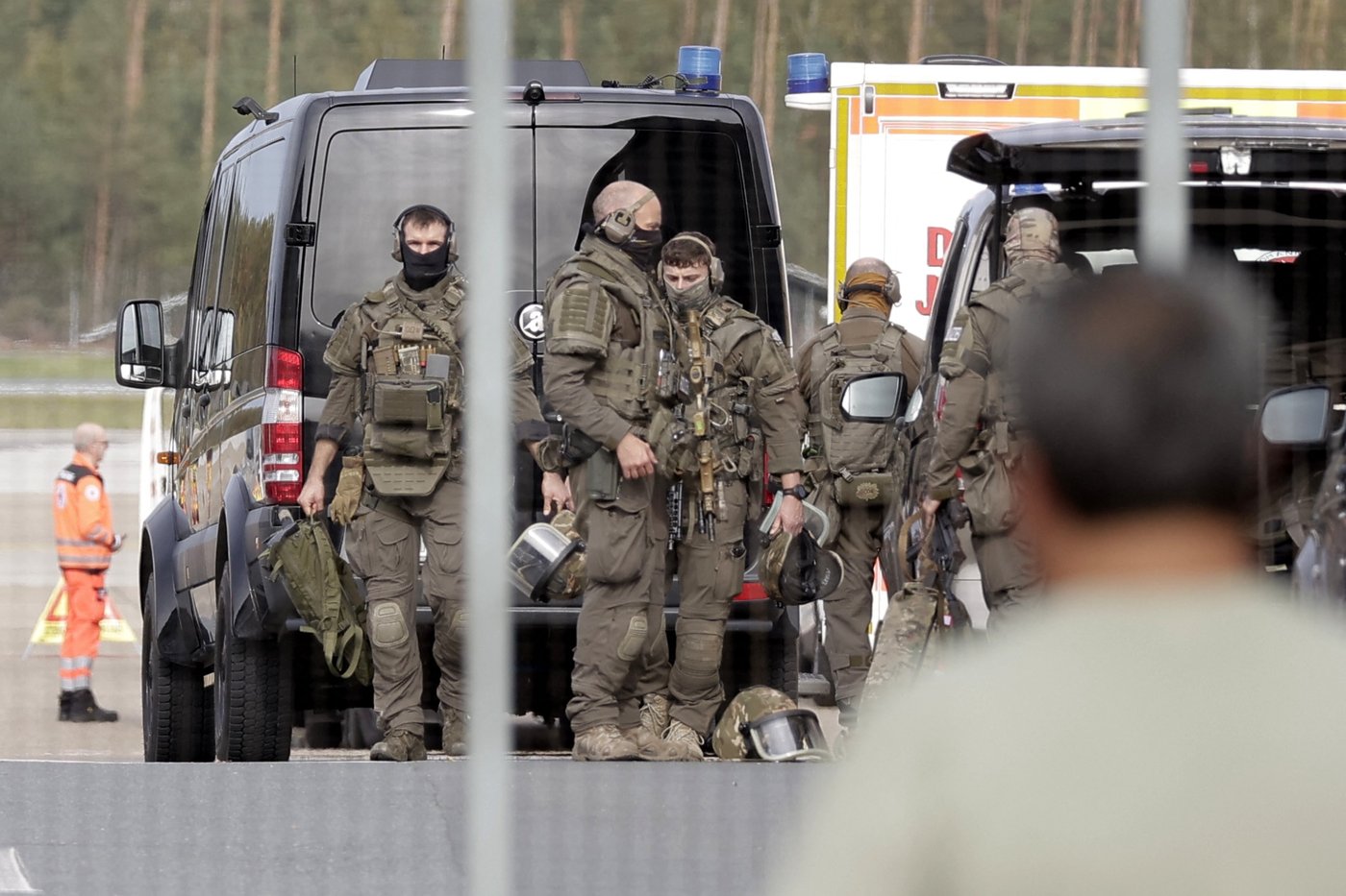 Germany briefly shuts Nuremberg airport and scrambles jets to escort flight with radio problem | iNFOnews.ca