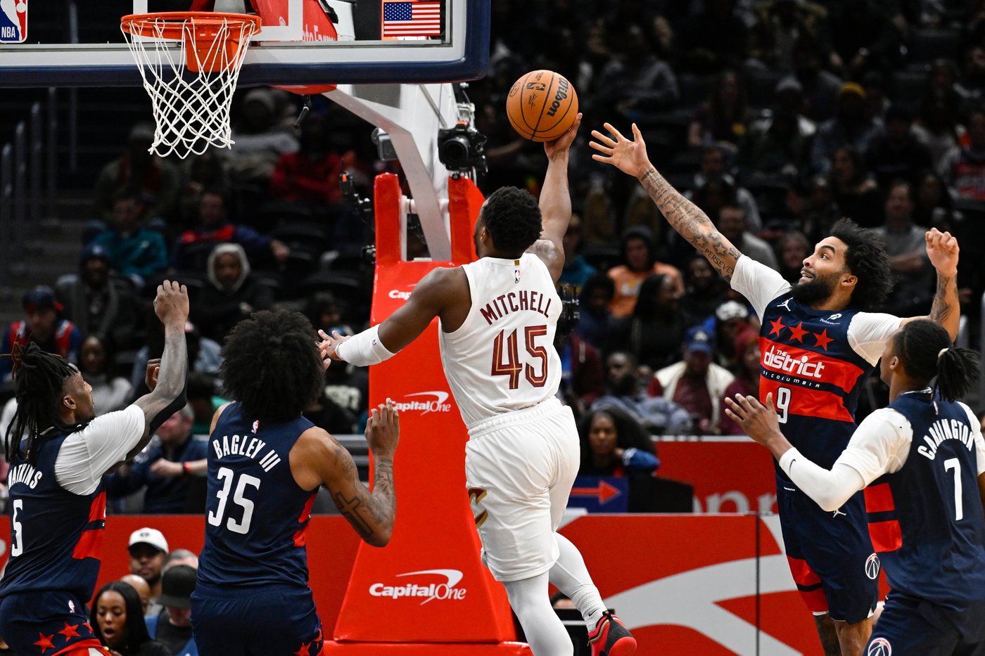 With 24 points, Donovan Mitchell produces the highest-scoring 4th quarter of the NBA season so far | iNFOnews.ca With 24 points, Donovan Mitchell produces the highest-scoring 4th quarter of the NBA season so far | iNFOnews.ca