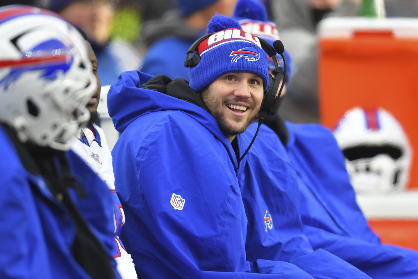 Allen leads Bills into playoffs for 6th straight year in overcoming his doubters -- Elway included | iNFOnews.ca