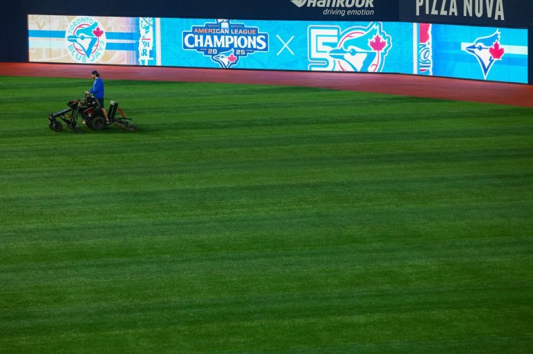 Five Things: American League champion Blue Jays aim to clear World Series hurdle | iNFOnews.ca