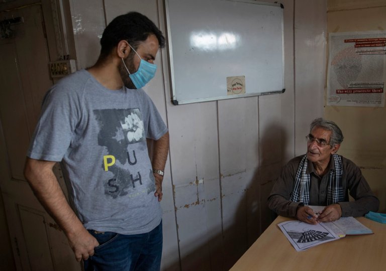 Kashmiri activist Khurram Parvez and journalist Irfan Mehraj freed on bail, under tight curbs | iNFOnews.ca