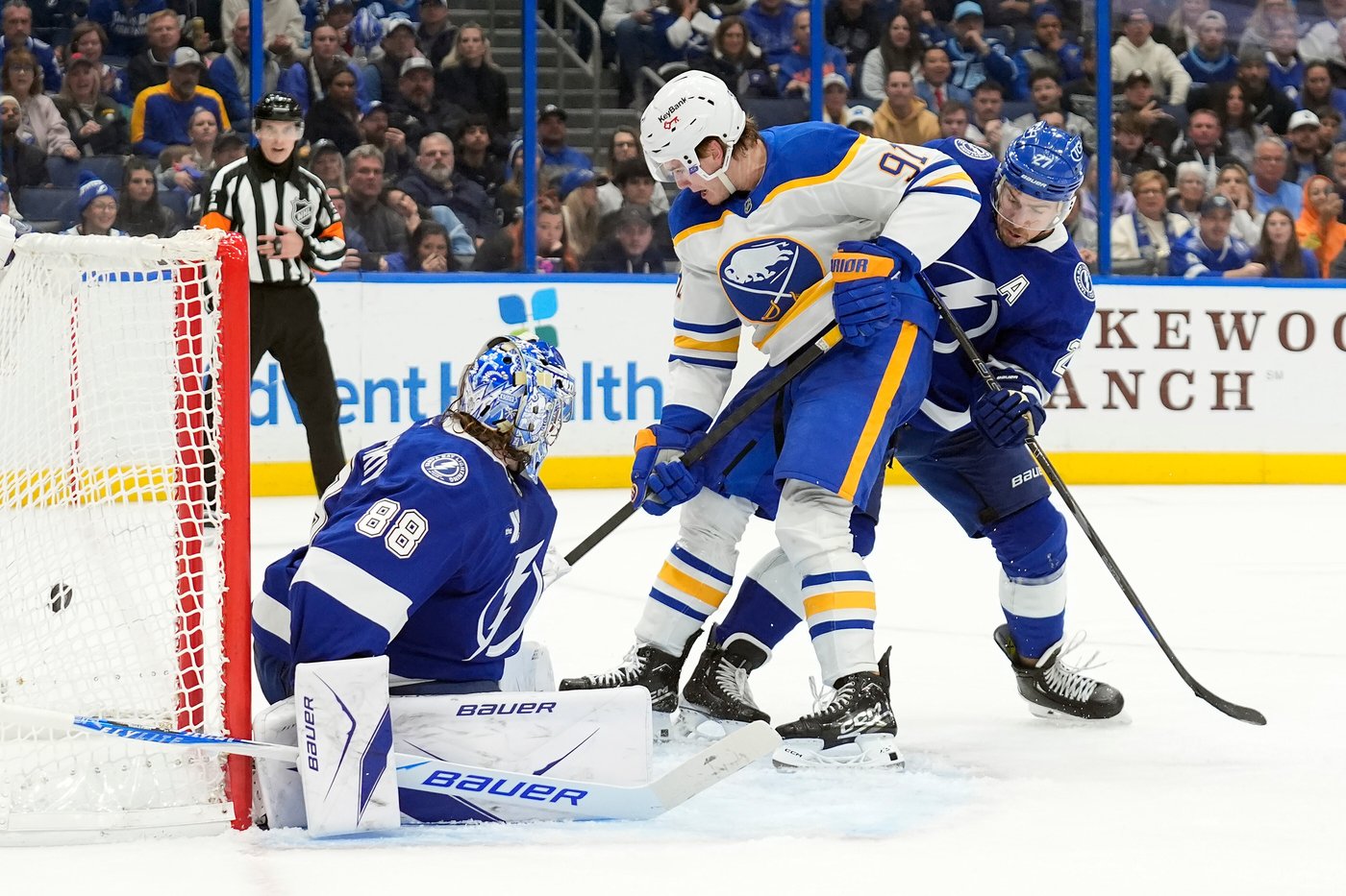 Guentzel's goal in the final seconds of OT gives the Lightning a 4-3 win over the Sabres | iNFOnews.ca