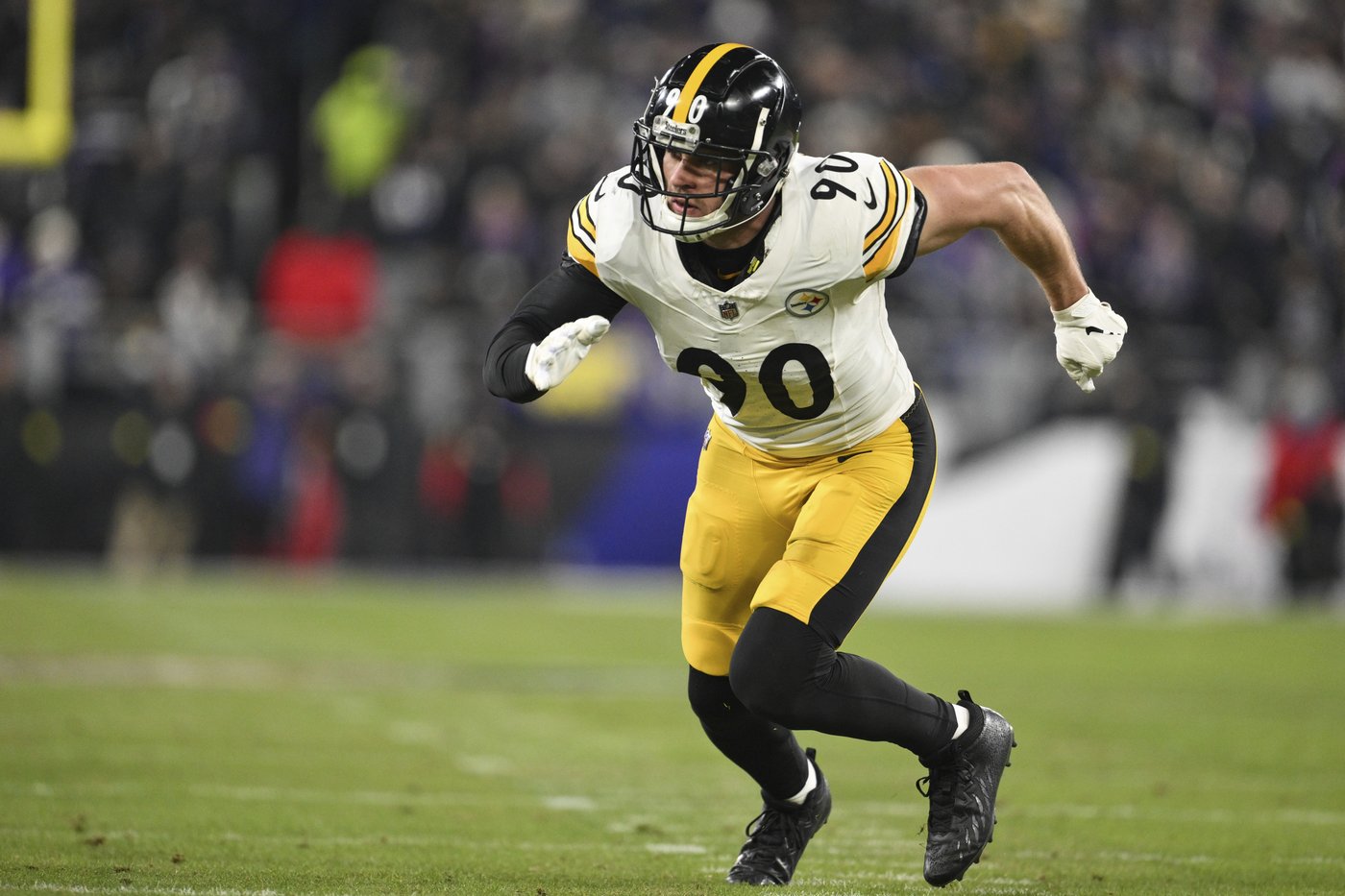 The Pittsburgh Steelers make star linebacker T.J. Watt the NFL's highest-paid defender | iNFOnews.ca