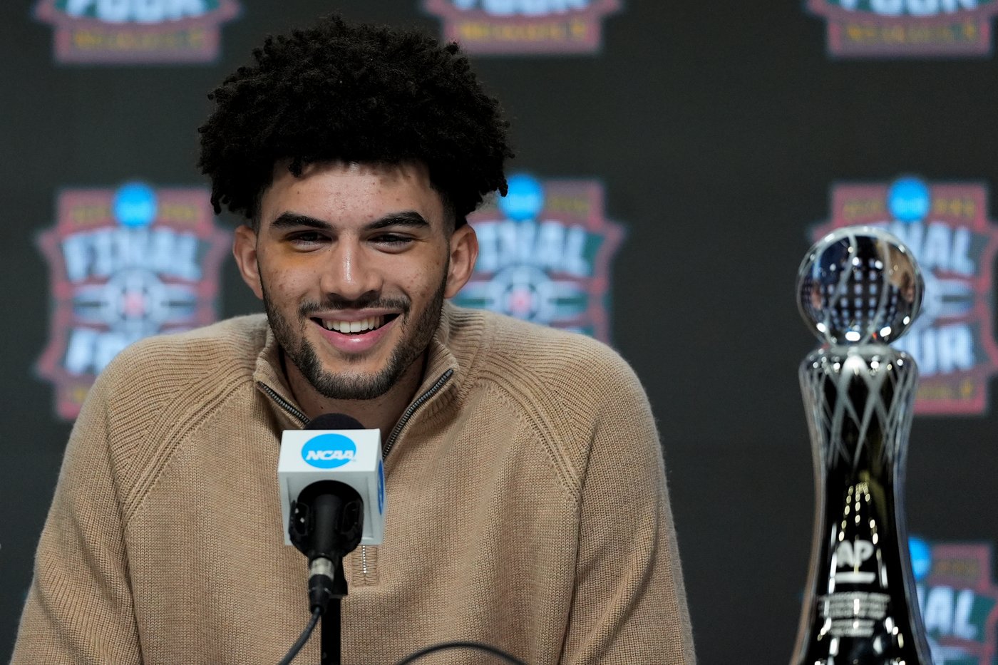 Star freshmen Darryn Peterson at Kansas, Cameron Boozer at Duke declare for NBA draft | iNFOnews.ca Star freshmen Darryn Peterson at Kansas, Cameron Boozer at Duke declare for NBA draft | iNFOnews.ca
