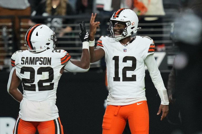 Stefanski stresses continued improvement for Sanders after successful 1st start for Browns | iNFOnews.ca