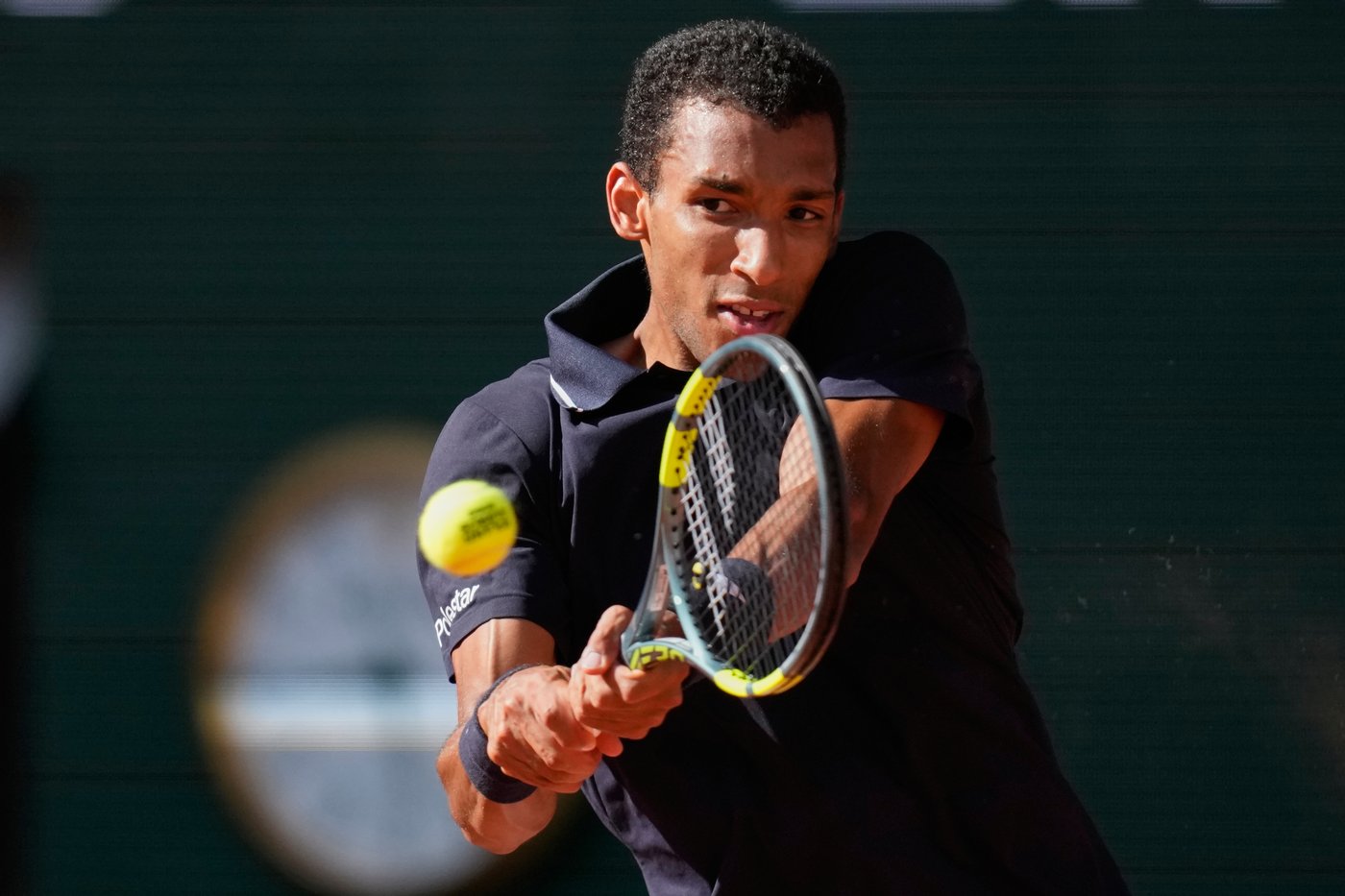 Canada's Auger-Aliassime into quarterfinals of wide-open men's French Open field | iNFOnews.ca