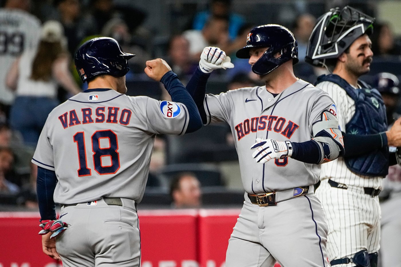 Christian Walker and Jeremy Peña power the Astros to a 5-1 win over Gerrit Cole and the Yankees | iNFOnews.ca
