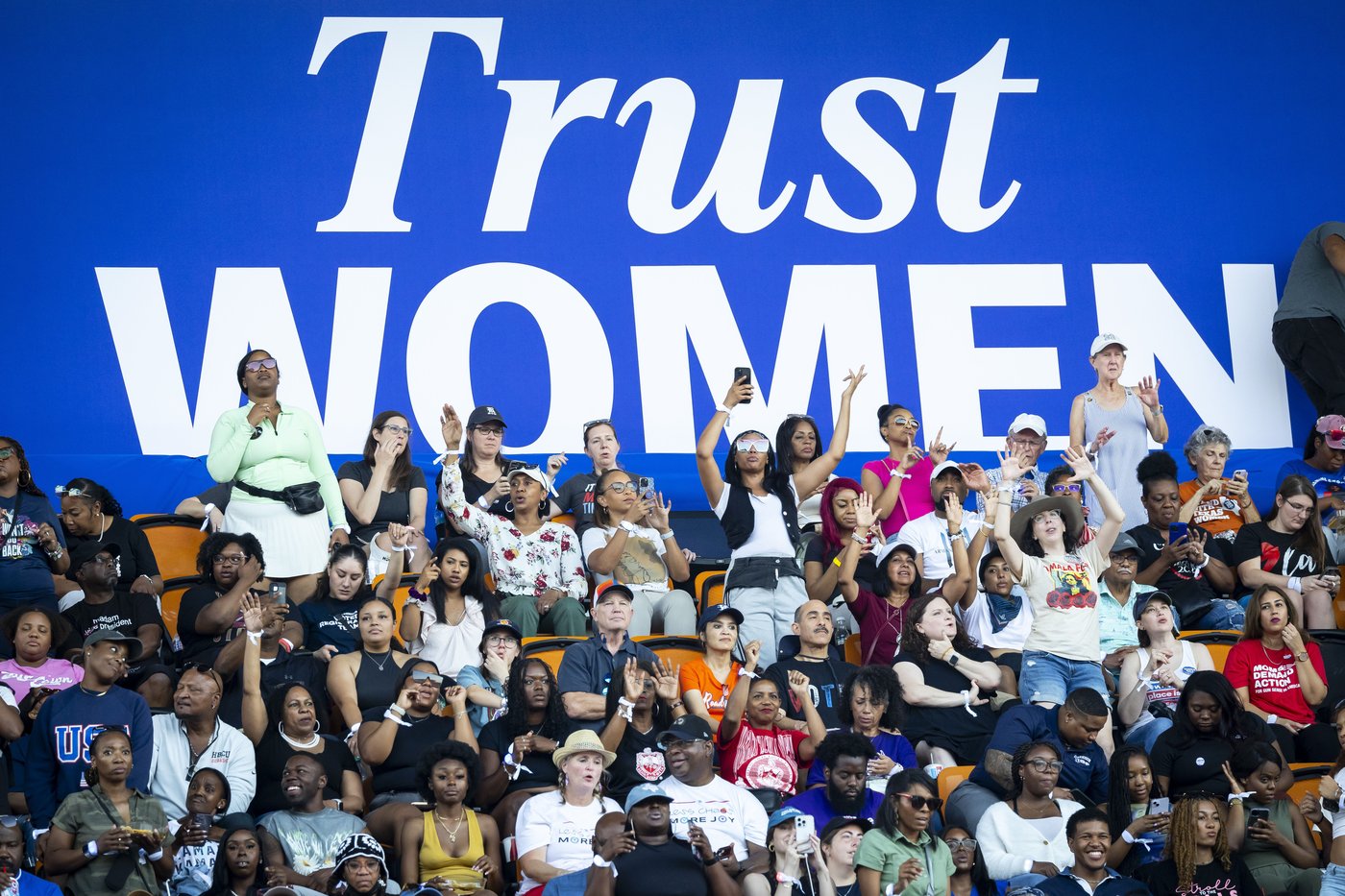 The Latest: Trump sits down with Joe Rogan, Harris rallies with Beyoncé | iNFOnews.ca