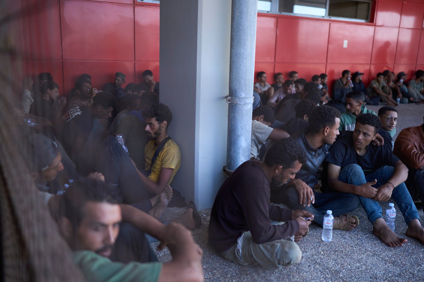 2 survivors found among bodies on a migrant boat south of Crete say 15 others are missing | iNFOnews.ca
