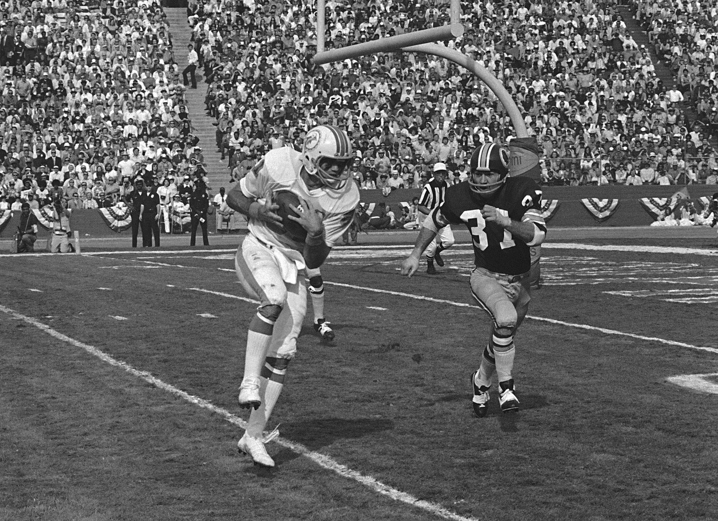 Howard Twilley, receiver for undefeated 1972 Dolphins and Heisman runner-up at Tulsa, dies at 81 | iNFOnews.ca