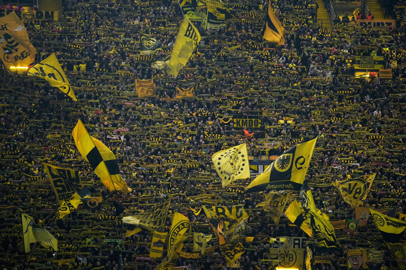 Dortmund's new CEO defends sponsorship deal with arms manufacturer Rheinmetall | iNFOnews.ca