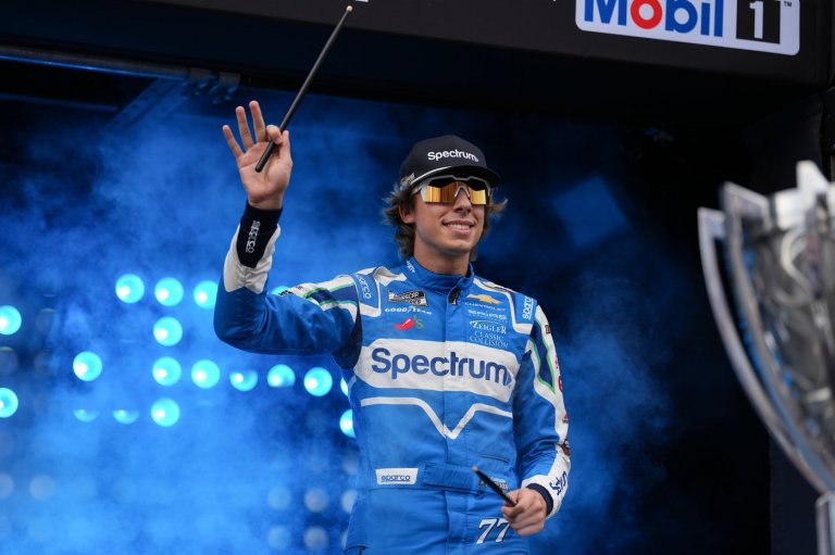 Potential for Keselowski-Hocevar retaliation hangs over NASCAR Chase contenders in St. Louis | iNFOnews.ca