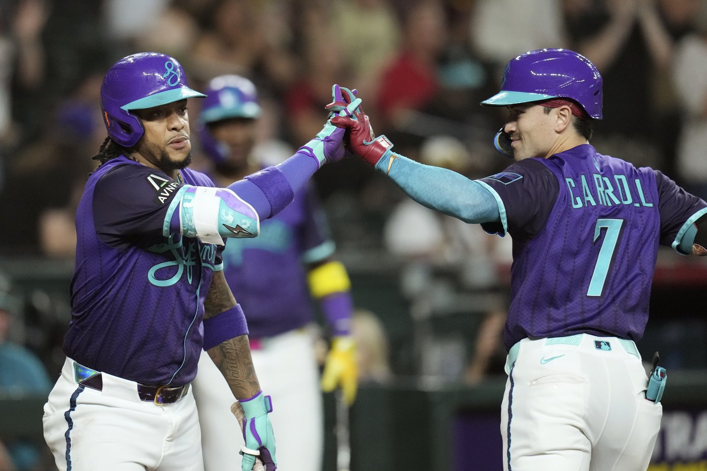 Carroll, Naylor homers send Diamondbacks past Padres 5-1 and over the .500 mark at 35-34 | iNFOnews.ca