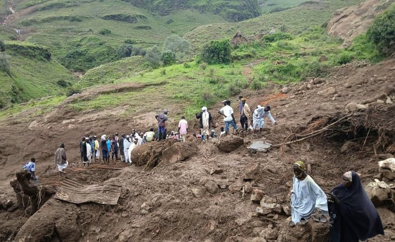 Sudanese authorities bury hundreds of victims of Darfur landslide | iNFOnews.ca