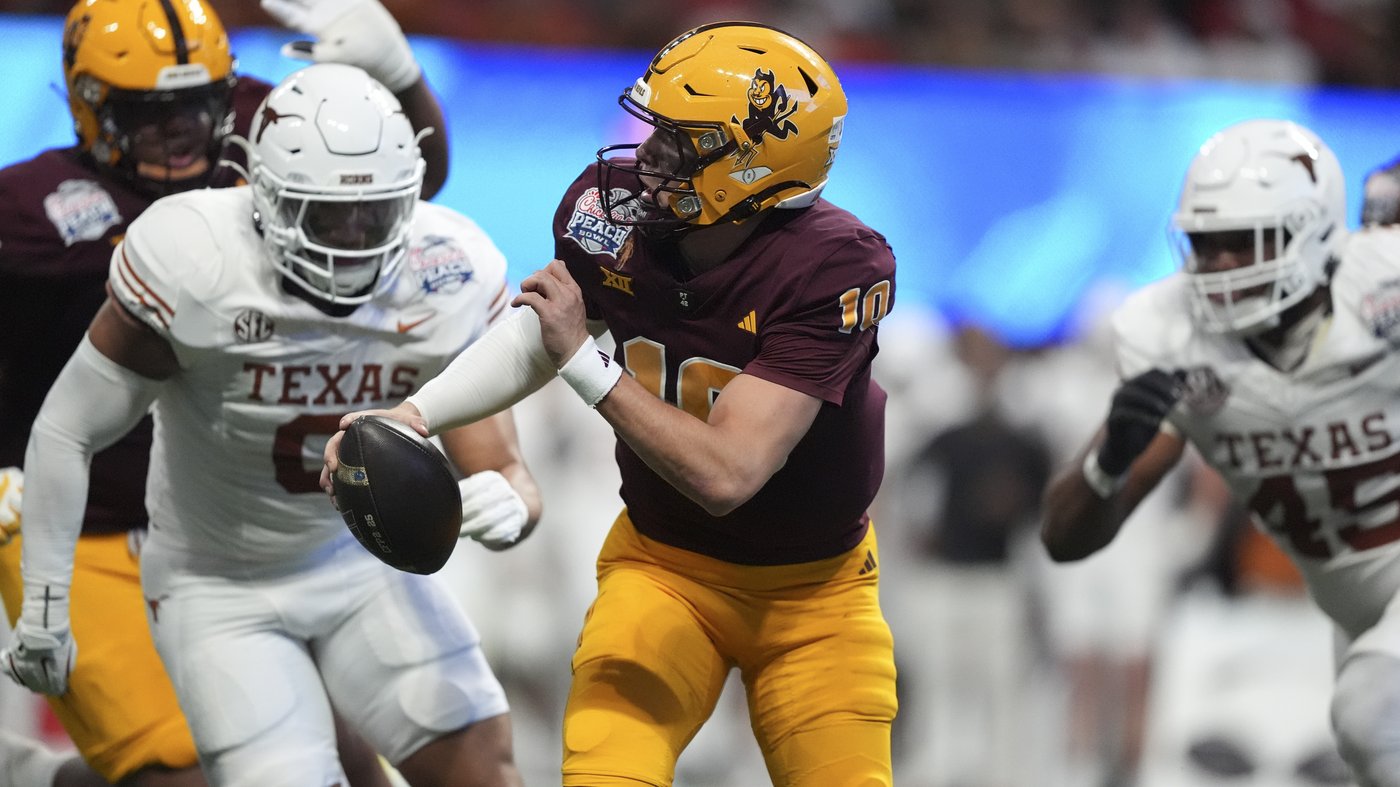 Skattebo's do-it-all show is not enough to overcome Arizona State's 4th-down woes against Texas | iNFOnews.ca