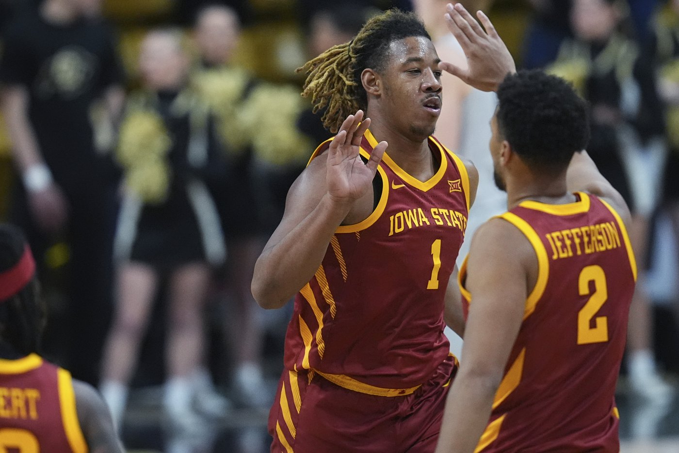 No. 3 Iowa State spoils Colorado's return to the Big 12, beats the Buffaloes 79-69 | iNFOnews.ca