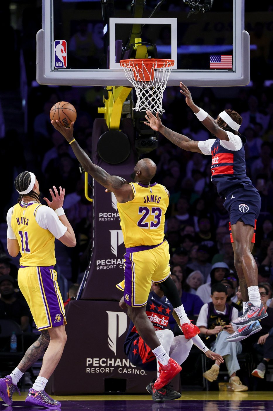 With Luka Doncic suspended, LeBron James' triple-double powers Lakers to 120-101 win over Wizards | iNFOnews.ca With Luka Doncic suspended, LeBron James' triple-double powers Lakers to 120-101 win over Wizards | iNFOnews.ca