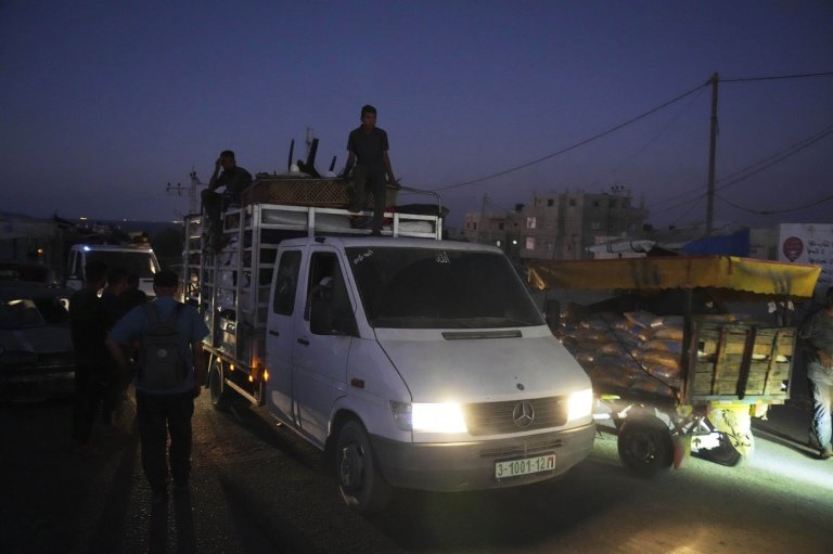 Despair deepens for a Palestinian family forced to flee across Gaza yet again | iNFOnews.ca