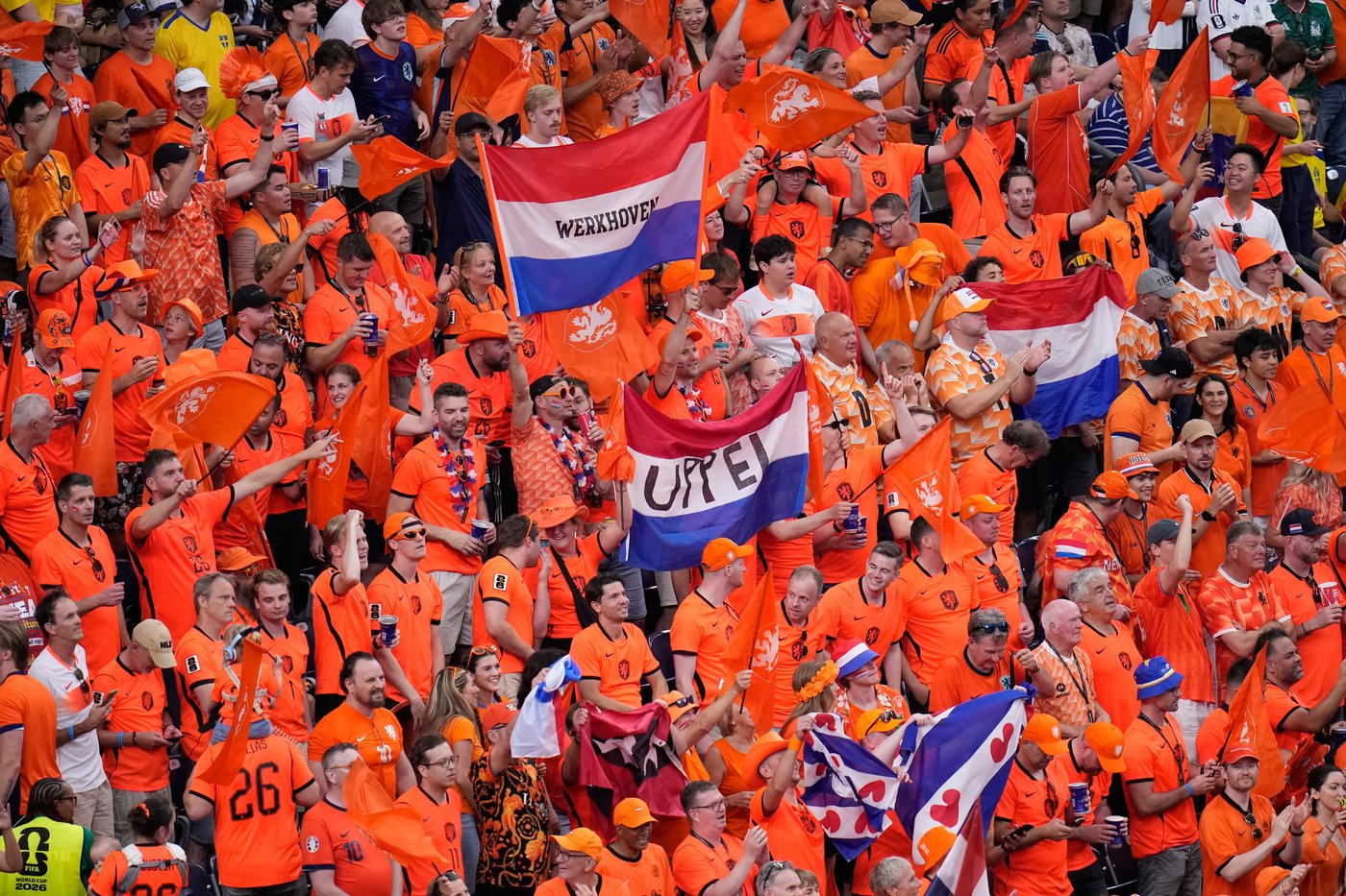 Orange Crush: Dutch soccer fans cling to hope that World Cup drought will end | iNFOnews.ca Orange Crush: Dutch soccer fans cling to hope that World Cup drought will end | iNFOnews.ca