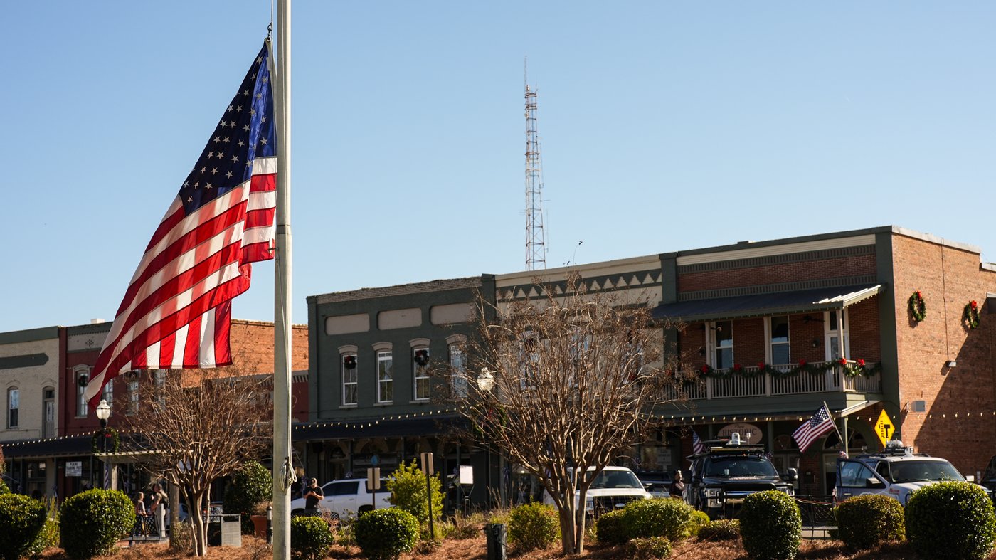 Jimmy Carter is being mourned in his tiny hometown and around the world | iNFOnews.ca Jimmy Carter is being mourned in his tiny hometown and around the world | iNFOnews.ca