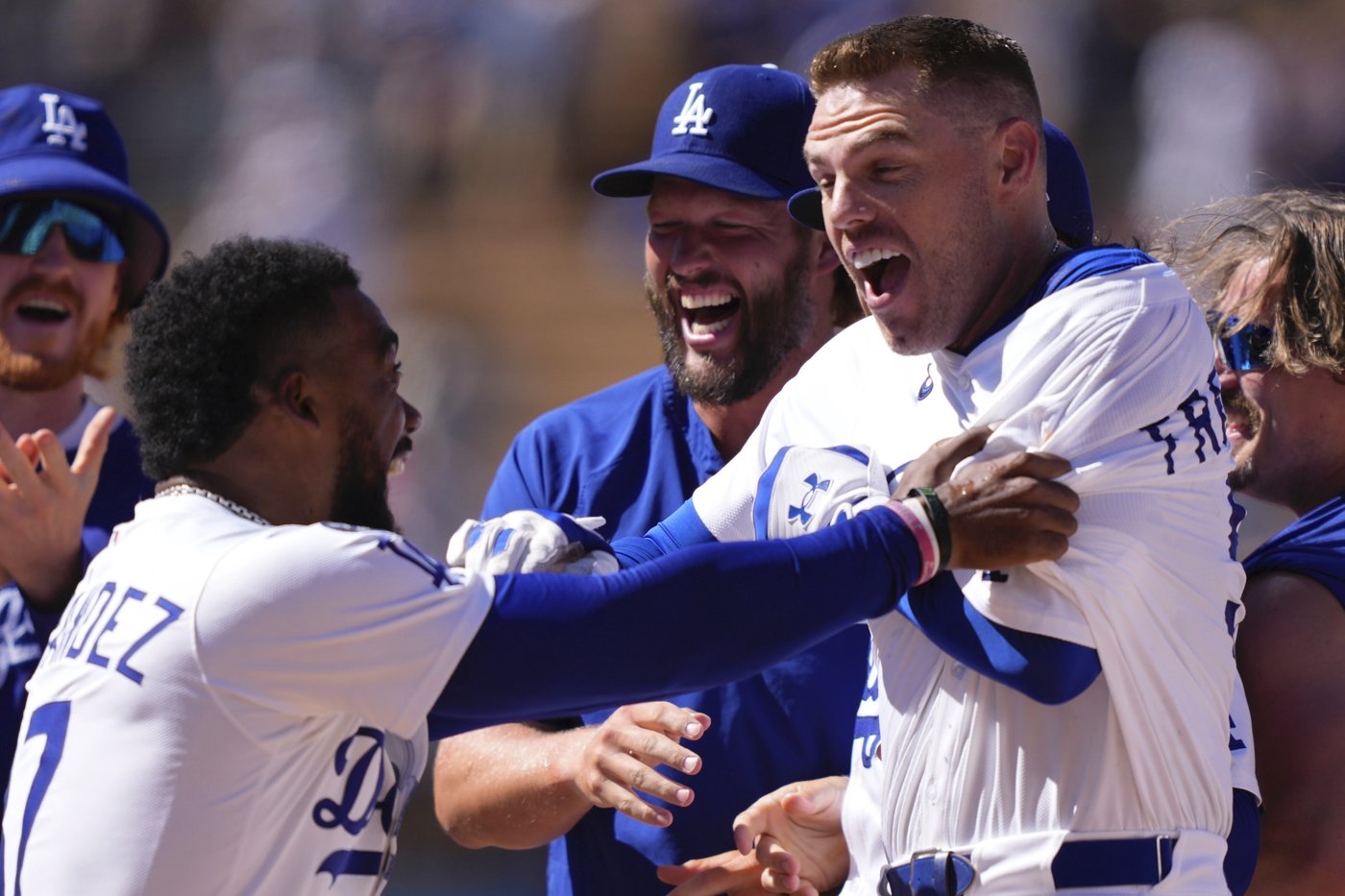 Ohtani homers in 5th straight game, Freeman drives in 2 runs in the 9th as Dodgers beat Twins 4-3 | iNFOnews.ca Ohtani homers in 5th straight game, Freeman drives in 2 runs in the 9th as Dodgers beat Twins 4-3 | iNFOnews.ca