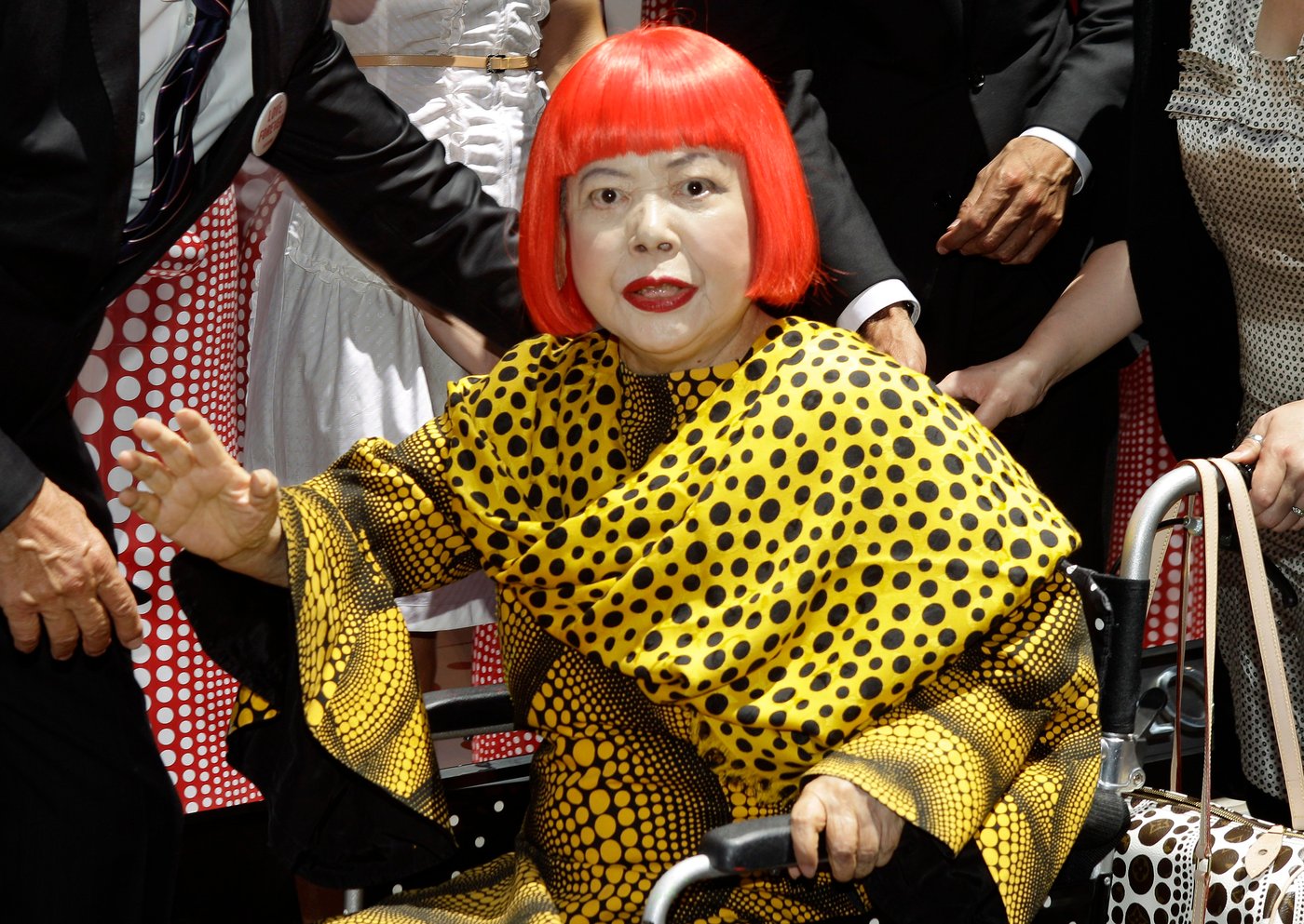 Yayoi Kusama, who splashed polka dots across art world, dies at 97 in Tokyo | iNFOnews.ca