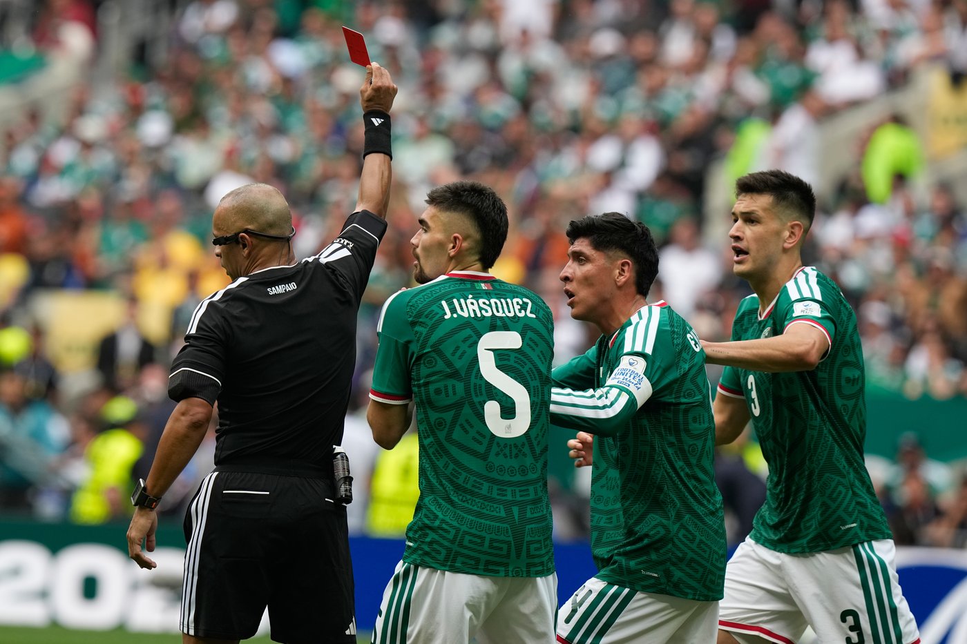 3 red cards mar opening World Cup match between Mexico and South Africa | iNFOnews.ca