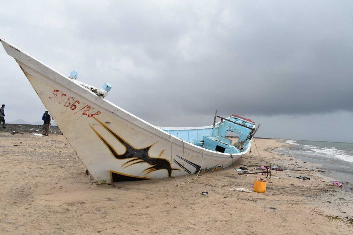 A boat packed with migrants that capsized off Djibouti left at least 9 dead and 45 missing | iNFOnews.ca