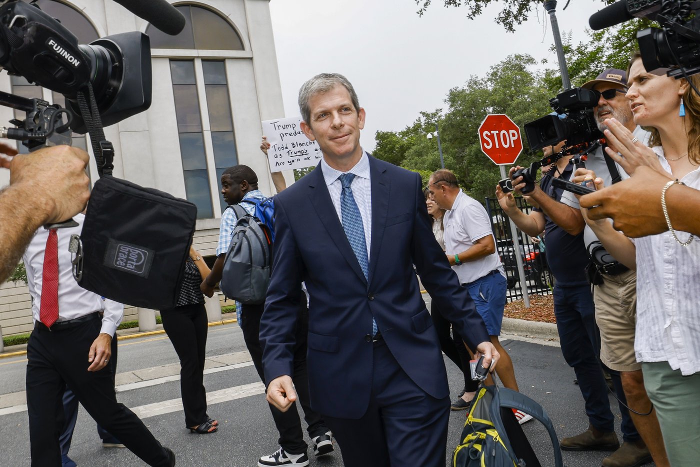 Epstein ex-girlfriend Ghislaine Maxwell finishes interviews with Justice Department officials | iNFOnews.ca