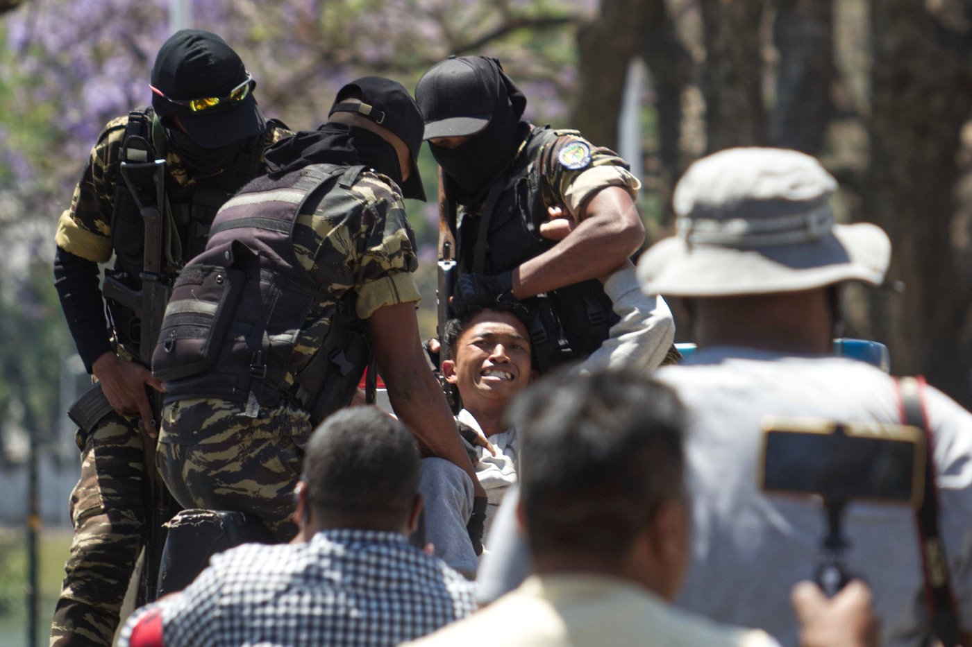 Madagascar's Gen Z protesters clash with police as they call for president to step down | iNFOnews.ca