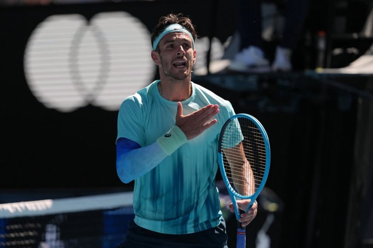 Lorenzo Musetti's journey to the Australian Open quarterfinals amid personal challenges | iNFOnews.ca