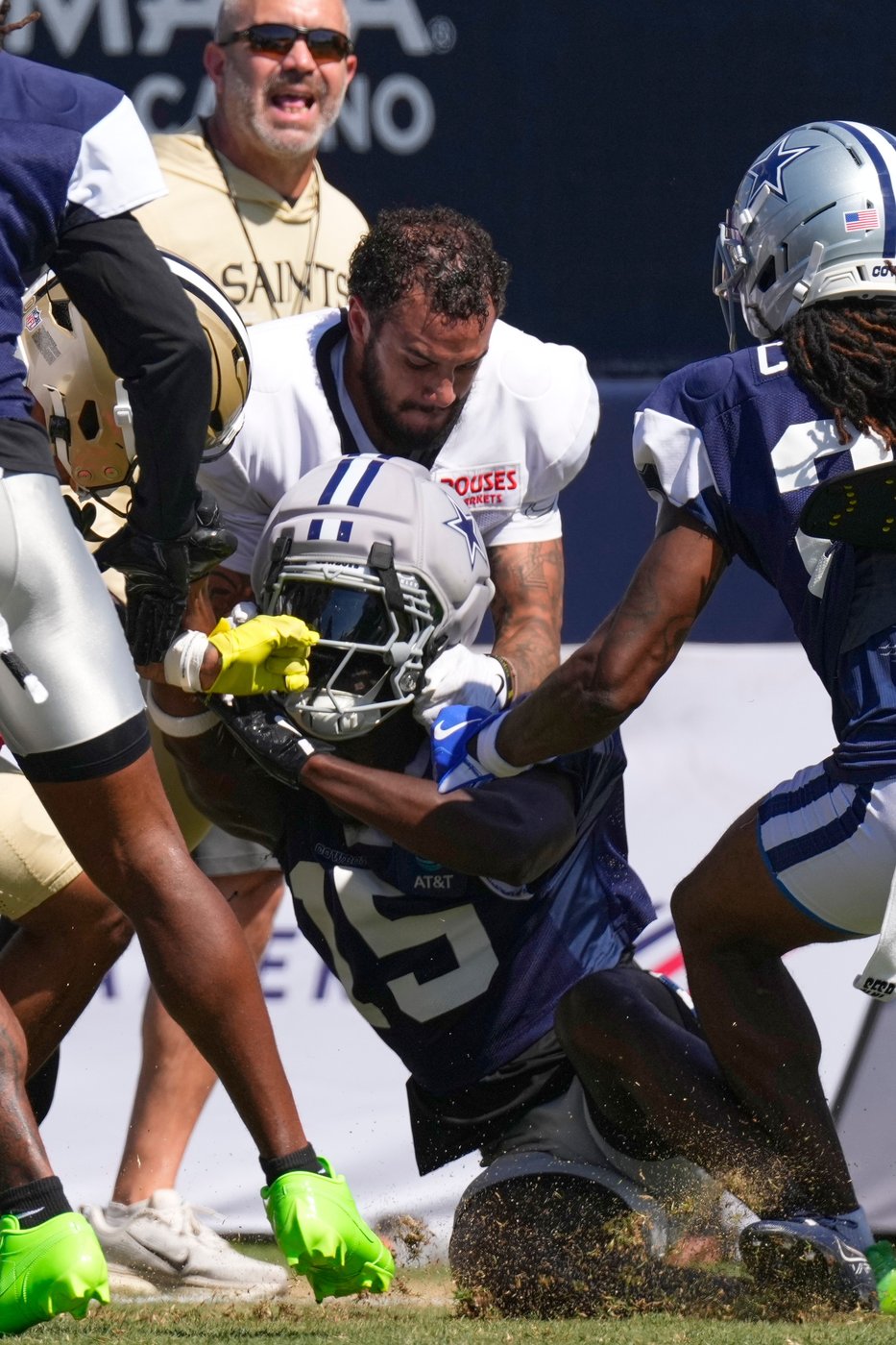 Tempers are flaring, fists are flying around the NFL during joint practices | iNFOnews.ca