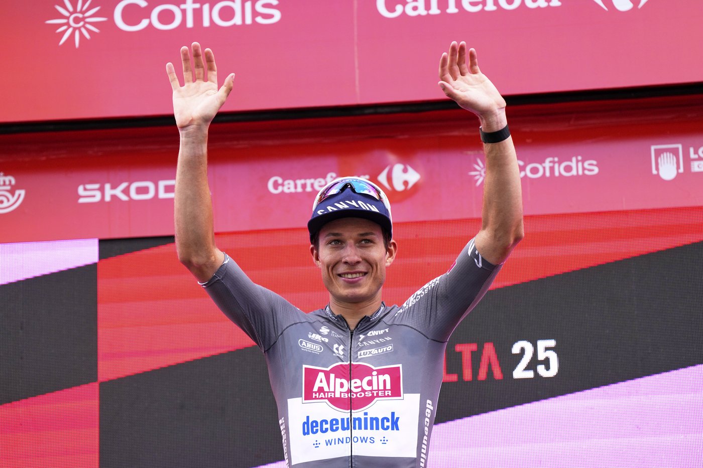 Philipsen wins his third stage at Vuelta and Vingegaard leads before decisive day | iNFOnews.ca