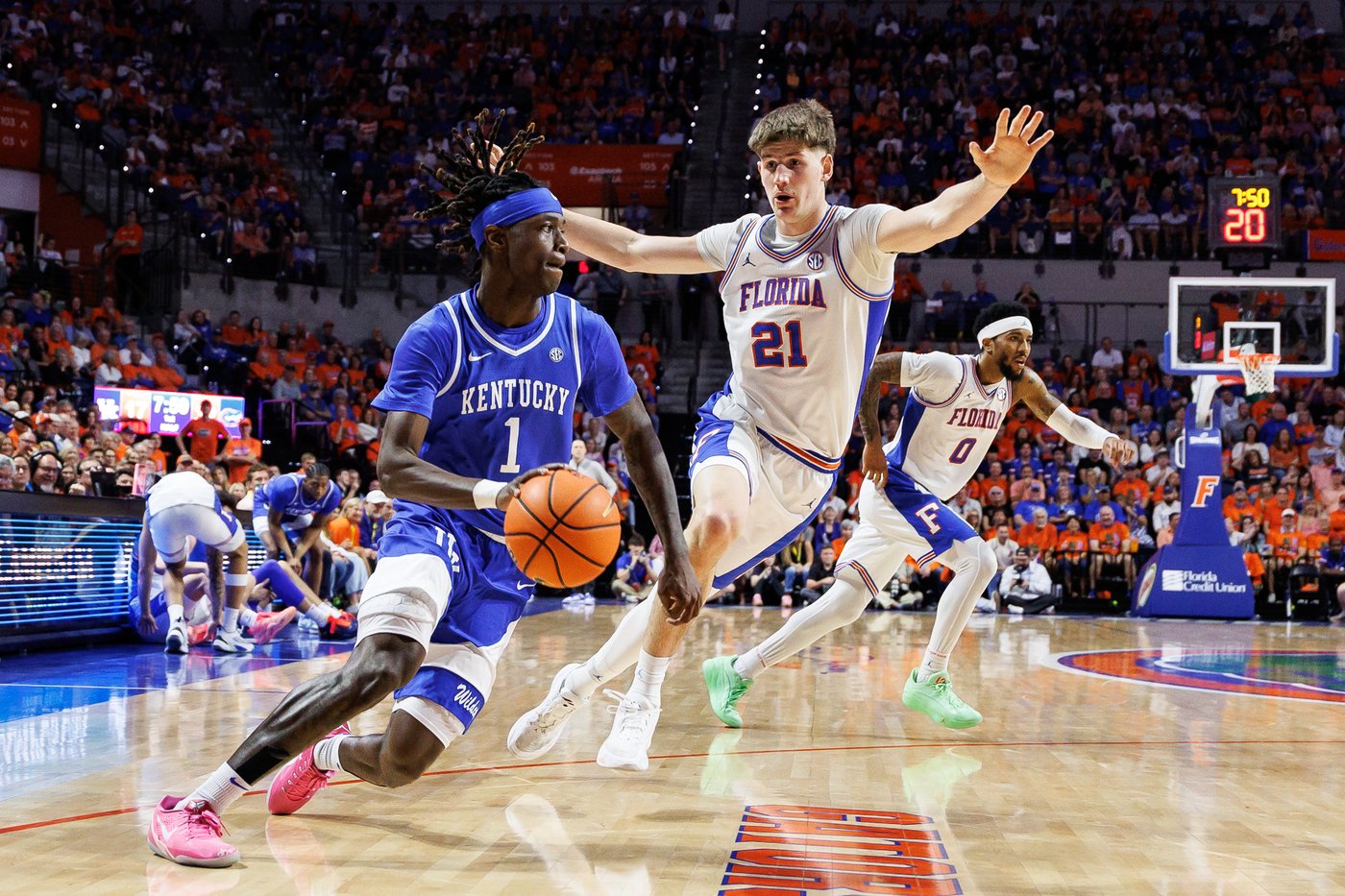 Xaivian Lee, Urban Klavzar deliver from outside as No. 14 Florida beats 25th-ranked Kentucky 92-83 | iNFOnews.ca