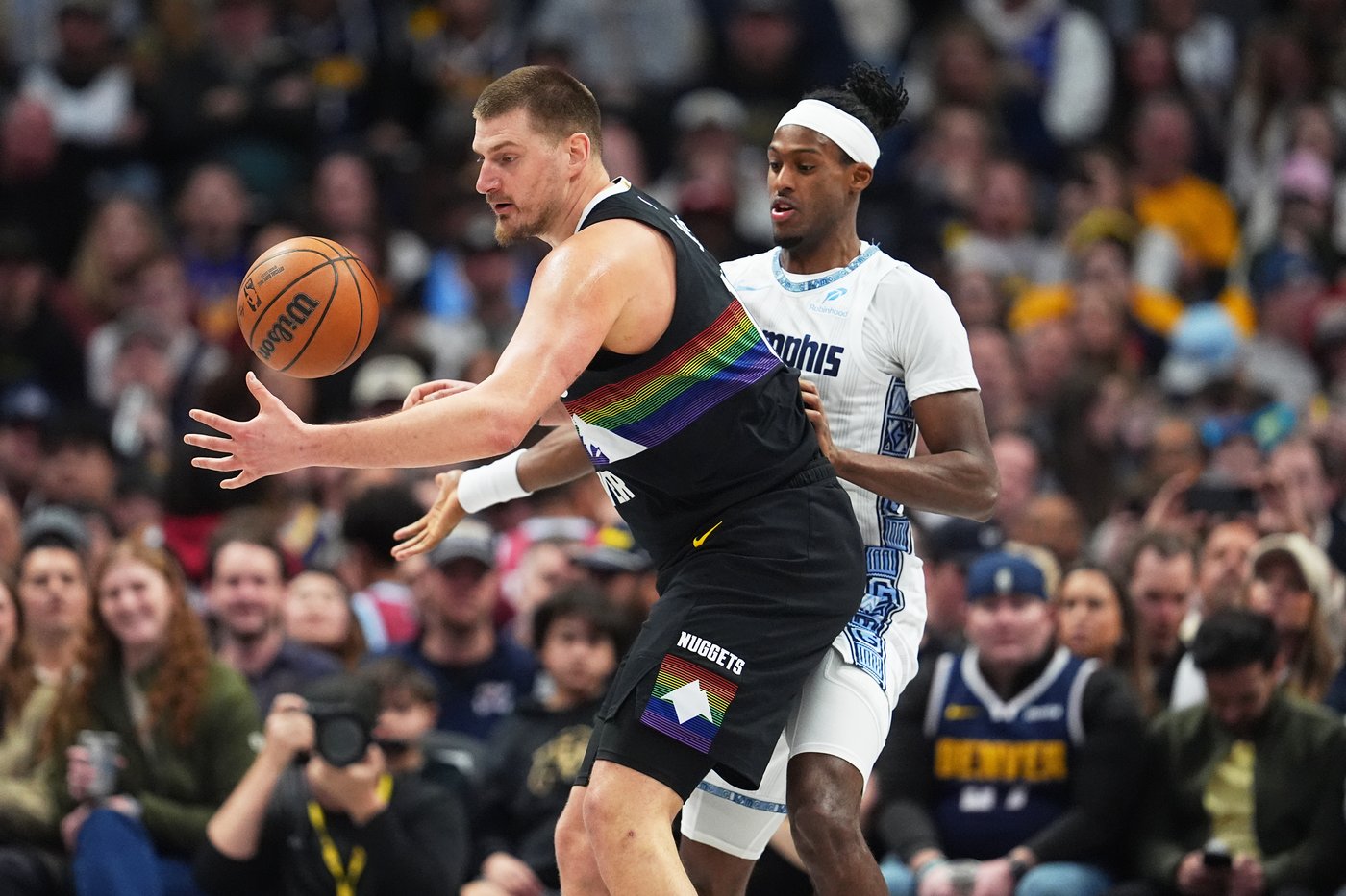All-Stars Jokic and Murray lead Nuggets past scrappy Grizzlies 122-116 | iNFOnews.ca All-Stars Jokic and Murray lead Nuggets past scrappy Grizzlies 122-116 | iNFOnews.ca