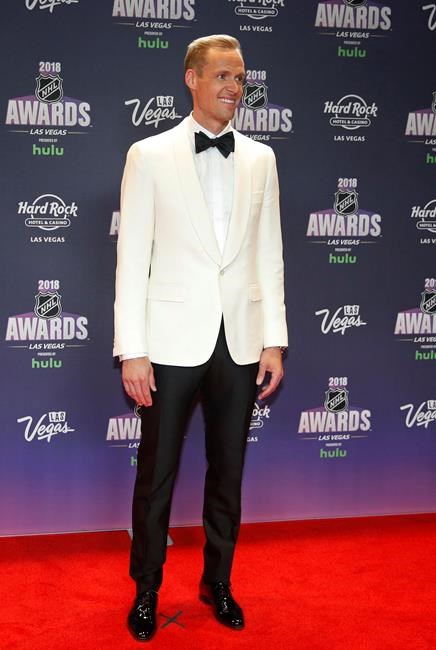 Nashville Predators' Pekka Rinne wins Vezina Trophy as NHL's top goalie | iNFOnews.ca Nashville Predators' Pekka Rinne wins Vezina Trophy as NHL's top goalie | iNFOnews.ca