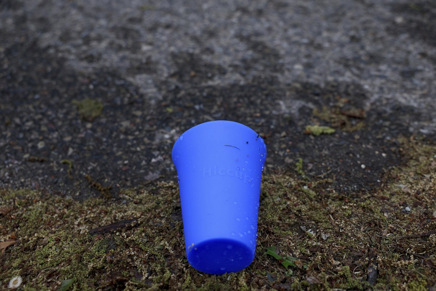 This runner was bothered by blizzard of disposable cups at races. She invented something better | iNFOnews.ca This runner was bothered by blizzard of disposable cups at races. She invented something better | iNFOnews.ca