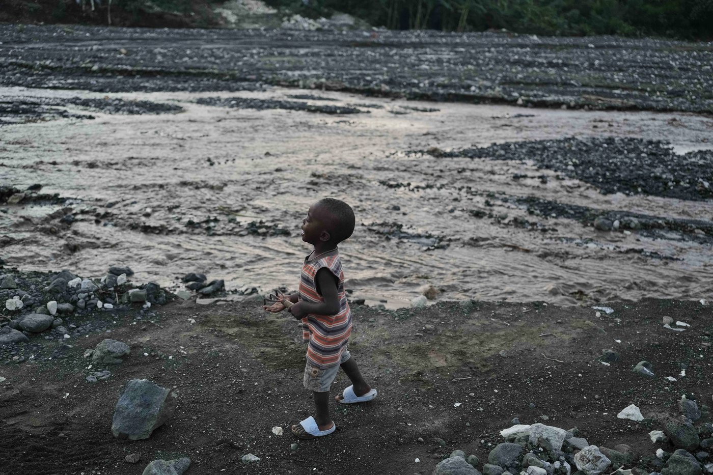 A town in southern Haiti mourns its own as it staggers from Hurricane Melissa's blow | iNFOnews.ca