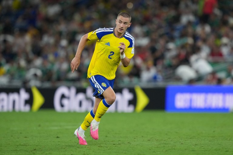 This Sweden defender at the World Cup isn't your typical soccer player: He's a baron! | iNFOnews.ca