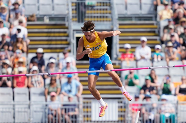 Married man 'Mondo' Duplantis says trying for pole vault records 'like the cherry on top' | iNFOnews.ca