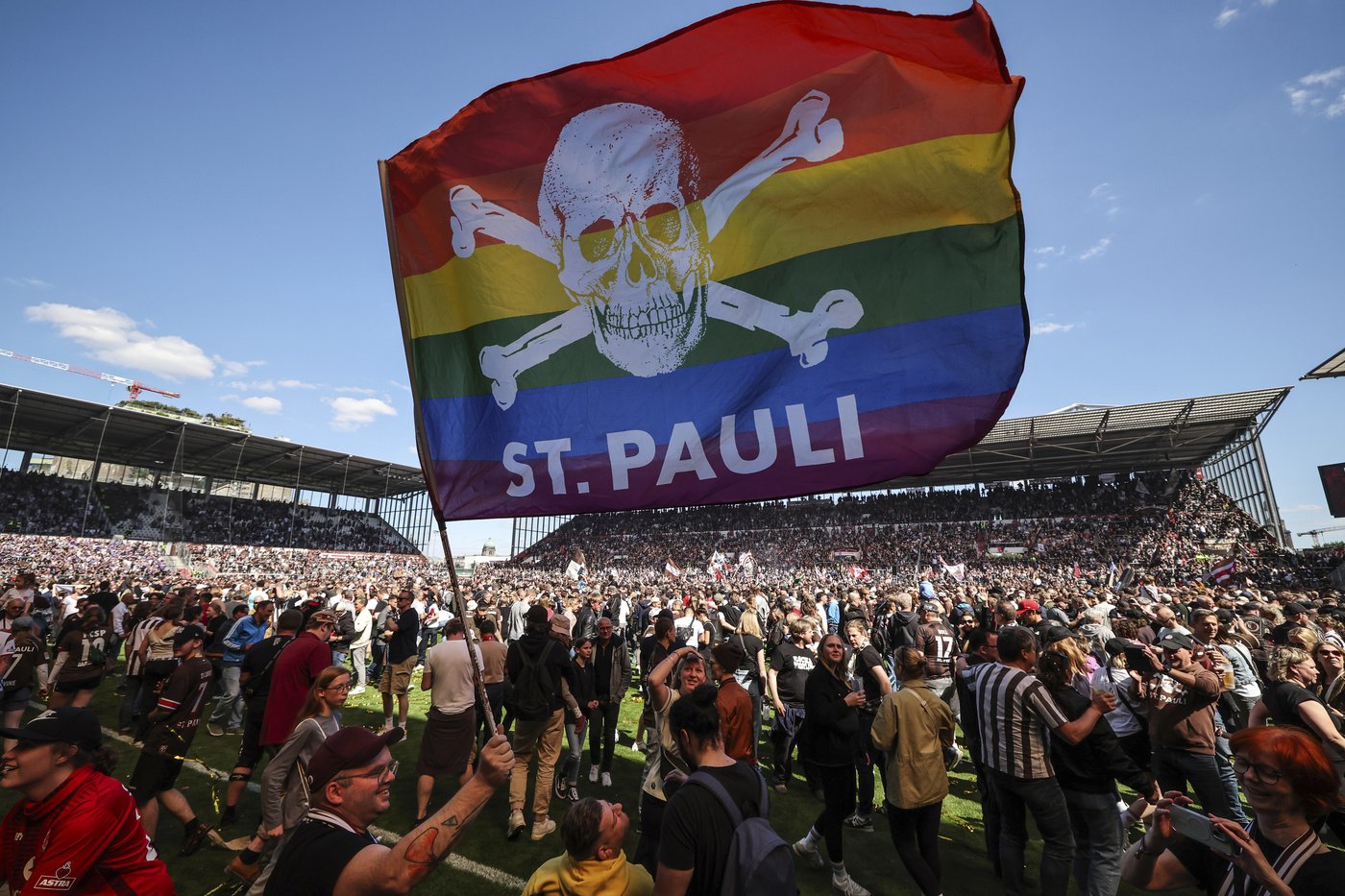 German soccer club St. Pauli is leaving X, saying it has become a 'hate machine' under Musk | iNFOnews.ca German soccer club St. Pauli is leaving X, saying it has become a 'hate machine' under Musk | iNFOnews.ca